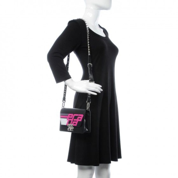 Authentic PRADA City Calfskin Saffiano Racing Logo Elektra Shoulder Bag Fushia - Picture 3 of 16